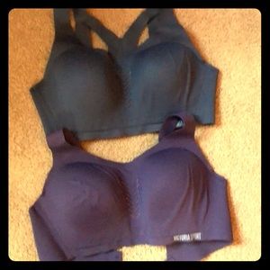 Victoria Secret Max Support Sports Bras-size 36D
